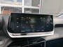Peugeot e-208 EV Active Pack 50 kWh I Verwarmde Stoelen I Apple Carplay I DAB radio I