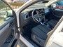 Volkswagen T-Roc 1.0 TSI Life Trekhaak / App-connect / Parkeersensoren / 16"LM velgen / Virtual Cockpit HAL