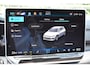 Volkswagen Golf GTE | 'App-Connect' draadloze smartphone integratie | Achterbank in ongelijke delen neerklapbaar incl. middenarmsteun en doorlaadmogelijkheid | Afstandscontrolesysteem (Front Assist)