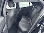 Peugeot 2008 SUV 130pk Allure | Stoelverwarming | Camera | Navigatie | Volledig Digitaal Instrumentenpaneel | Parkeerhulp