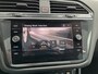 Volkswagen Tiguan 1.5 TSI R-Line / Digitaal dashboard / Pano / Dyn audio / Navigatie / App connect / 3x R-line /