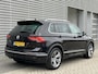 Volkswagen Tiguan 1.5 TSI R-Line / Digitaal dashboard / Pano / Dyn audio / Navigatie / App connect / 3x R-line /