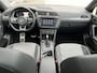 Volkswagen Tiguan 1.5 TSI R-Line / Digitaal dashboard / Pano / Dyn audio / Navigatie / App connect / 3x R-line /