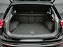 Volkswagen Tiguan 1.5 TSI R-Line / Digitaal dashboard / Pano / Dyn audio / Navigatie / App connect / 3x R-line /