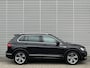 Volkswagen Tiguan 1.5 TSI R-Line / Digitaal dashboard / Pano / Dyn audio / Navigatie / App connect / 3x R-line /