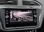 Volkswagen Tiguan 1.5 TSI R-Line / Digitaal dashboard / Pano / Dyn audio / Navigatie / App connect / 3x R-line /