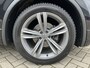 Volkswagen Tiguan 1.5 TSI R-Line / Digitaal dashboard / Pano / Dyn audio / Navigatie / App connect / 3x R-line /