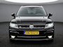 Volkswagen Tiguan 1.5 TSI R-Line / Digitaal dashboard / Pano / Dyn audio / Navigatie / App connect / 3x R-line /