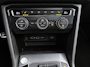 Volkswagen Tiguan 1.5 TSI R-Line / Digitaal dashboard / Pano / Dyn audio / Navigatie / App connect / 3x R-line /