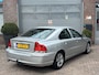 Volvo S60 2.4 Nette staat. Goed onderhouden.