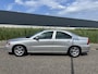 Volvo S60 2.4 Nette staat. Goed onderhouden.