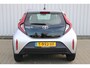 Toyota Aygo X 1.0 VVT-i MT Play | Incl. 12 maanden garantie | Adaptieve cruise control | Airco | Apple carplay/Android auto | DAB radio | Parkeercamera |