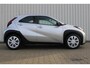 Toyota Aygo X 1.0 VVT-i MT Play | Incl. 12 maanden garantie | Adaptieve cruise control | Airco | Apple carplay/Android auto | DAB radio | Parkeercamera |