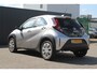 Toyota Aygo X 1.0 VVT-i MT Play | Incl. 12 maanden garantie | Adaptieve cruise control | Airco | Apple carplay/Android auto | DAB radio | Parkeercamera |