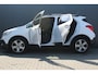 Opel Mokka 1.4 T Cosmo | Trekhaak | Stoel/stuurverwarming | Parkeercamera | Navigatie | Bluetooth | 100% onderhouden | Cruise control | Climate control |