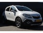 Opel Mokka 1.4 T Cosmo | Trekhaak | Stoel/stuurverwarming | Parkeercamera | Navigatie | Bluetooth | 100% onderhouden | Cruise control | Climate control |