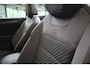 Volkswagen T-Roc Cabrio 1.5 TSI 150 pk R-Line | IQ. Light | Beats | Keyless | Trekhaak | 100% (Dealer) onderhouden label