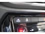 Volkswagen T-Roc Cabrio 1.5 TSI 150 pk R-Line | IQ. Light | Beats | Keyless | Trekhaak | 100% (Dealer) onderhouden label
