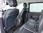 Mercedes-Benz V-klasse 300d 4-MATIC Extra Lang Dubbele Cabine 5-Persoons 2X Elek.Schuifdeur Trekhaak Apple Carplay Android Auto Navi* Camera Cruise Control Pdc Stoelverwarming Lmv 20" Privacy Glas Led Isofix DAB Elek.Achterklep 2.000KG Trekgewicht