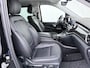 Mercedes-Benz V-klasse 300d 4-MATIC Extra Lang Dubbele Cabine 5-Persoons 2X Elek.Schuifdeur Trekhaak Apple Carplay Android Auto Navi* Camera Cruise Control Pdc Stoelverwarming Lmv 20" Privacy Glas Led Isofix DAB Elek.Achterklep 2.000KG Trekgewicht