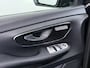 Mercedes-Benz V-klasse 300d 4-MATIC Extra Lang Dubbele Cabine 5-Persoons 2X Elek.Schuifdeur Trekhaak Apple Carplay Android Auto Navi* Camera Cruise Control Pdc Stoelverwarming Lmv 20" Privacy Glas Led Isofix DAB Elek.Achterklep 2.000KG Trekgewicht