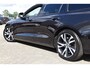 Volvo V60 B4 211PK R-Design | BLIS | Trekhaak | PDC V+A | Camera Achter | Stoel Verwarm.