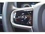 Volvo V60 B4 211PK R-Design | BLIS | Trekhaak | PDC V+A | Camera Achter | Stoel Verwarm.