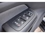 Volvo V60 B4 211PK R-Design | BLIS | Trekhaak | PDC V+A | Camera Achter | Stoel Verwarm.