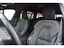 Volvo V60 B4 211PK R-Design | BLIS | Trekhaak | PDC V+A | Camera Achter | Stoel Verwarm.