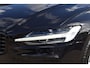 Volvo V60 B4 211PK R-Design | BLIS | Trekhaak | PDC V+A | Camera Achter | Stoel Verwarm.