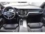 Volvo V60 B4 211PK R-Design | BLIS | Trekhaak | PDC V+A | Camera Achter | Stoel Verwarm.