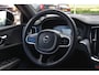 Volvo V60 B4 211PK R-Design | BLIS | Trekhaak | PDC V+A | Camera Achter | Stoel Verwarm.
