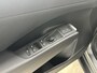 Volkswagen T-Roc 1.5 eTsi 150 pk Life First Edition | Comfort | Camera | Trekhaak |