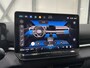 Volkswagen T-Roc 1.5 eTsi 150 pk Life First Edition | Comfort | Camera | Trekhaak |