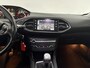 Peugeot 308 1.2 PureTech | Pano | Camera | Clima | Cruise | Trekhaak | LED | Navi