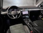 Volkswagen Passat Variant 1.4 TSI PHEV GTE | SOH 97,6% | Panodak | Matrix | Massage | Trekhaak |