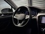 Volkswagen Passat Variant 1.4 TSI PHEV GTE | SOH 97,6% | Panodak | Matrix | Massage | Trekhaak |