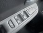 Renault Clio Estate 1.2 TCE 120PK INTENS NAVI/LED/P-CAM/CLIMA/2XPDC/ KUIPZETELS/TREKHAAK/2XKEYLESS/S&S/MEDIA/BTA/DAB/ - 2 EIG./NL AUTO/KM=NAP