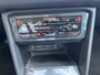 Volkswagen Tiguan 1.4 TSI eHybrid Life / Zwenkbare Trekhaak / Parkeersensoren V+A / Dodehoek Sensor / Stuur + Stoelverwarming / LED