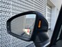 Volkswagen Tiguan 1.4 TSI eHybrid Life / Zwenkbare Trekhaak / Parkeersensoren V+A / Dodehoek Sensor / Stuur + Stoelverwarming / LED