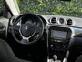 Suzuki Vitara 1.4 Boosterjet Style Smart Hybrid, FACELIFT, PANORAMADAK, LEDER/ALCANTARA, CAMERA, NAVIGATIE, ADAPT CRUISE CONTROL, CLIMATE CONTROL, STOELVERWARMING, DAB, LED, LICHTMETAAL 17"