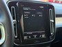 Volvo XC40 1.5 T4 Recharge Inscription Expression | SOH 97,3% | Trekhaak | Stoel- en stuurverwarming | Parkeersensoren V+A+Camera