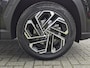 Hyundai Tucson 1.6 T-GDI PHEV Premium Sky / Fabrieksgarantie tot 09-2029 / Dealer onderhouden / All season banden / Glazen schuif- en kanteldak /  / Head Up Display / Rondomzicht camera / Stuur- Stoel & Achterbank verwarming / Elektrische achterklep / Stoelventilatie /