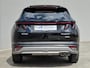 Hyundai Tucson 1.6 T-GDI PHEV Premium Sky / Fabrieksgarantie tot 09-2029 / Dealer onderhouden / All season banden / Glazen schuif- en kanteldak /  / Head Up Display / Rondomzicht camera / Stuur- Stoel & Achterbank verwarming / Elektrische achterklep / Stoelventilatie /