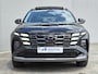 Hyundai Tucson 1.6 T-GDI PHEV Premium Sky / Fabrieksgarantie tot 09-2029 / Dealer onderhouden / All season banden / Glazen schuif- en kanteldak /  / Head Up Display / Rondomzicht camera / Stuur- Stoel & Achterbank verwarming / Elektrische achterklep / Stoelventilatie /