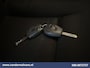 Renault Trafic 1.6 dCi L1H1 Euro6 Airco | Imperiaal | Cruisecontrol | Trekhaak | Parkeersensoren Bijrijdersbank