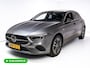 Mercedes-Benz A-klasse 250 e Business Solution Luxury 218 PK | Adaptieve Cruise | Stoel- & Stuurverwarming | Camara | Navigatie | App. connect | Climate control | Automatisch inparkeren