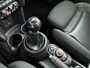 MINI Cooper 5-Deurs 1.5 Business | Navigatie | Sportstoelen | Two tone | Cruise control | Lm-wielen |
