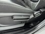 MINI Cooper 5-Deurs 1.5 Business | Navigatie | Sportstoelen | Two tone | Cruise control | Lm-wielen |