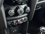 MINI Cooper 5-Deurs 1.5 Business | Navigatie | Sportstoelen | Two tone | Cruise control | Lm-wielen |